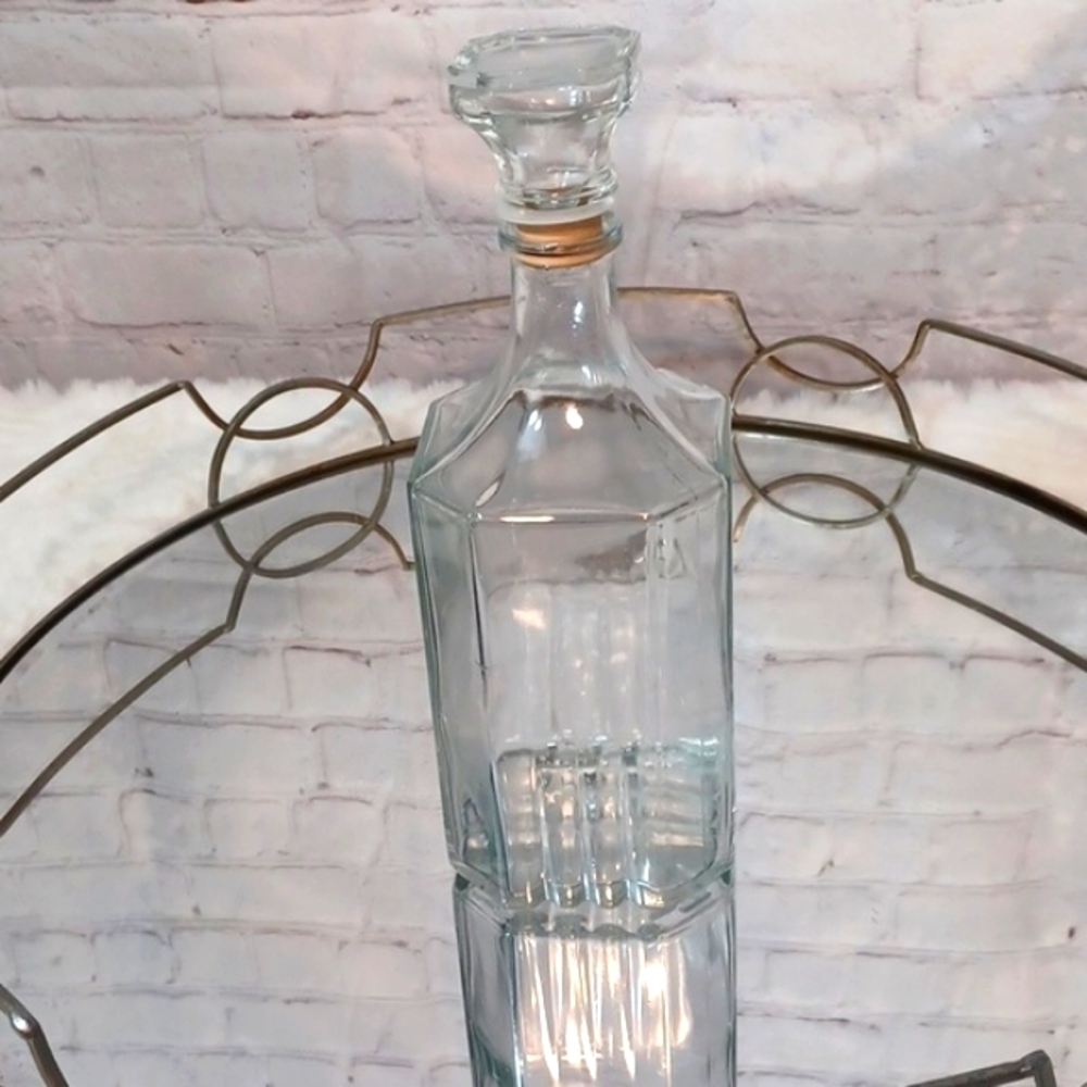 Liquor Vintage Bottles 2 4/1 Price 70,s - Picture 4 of 6